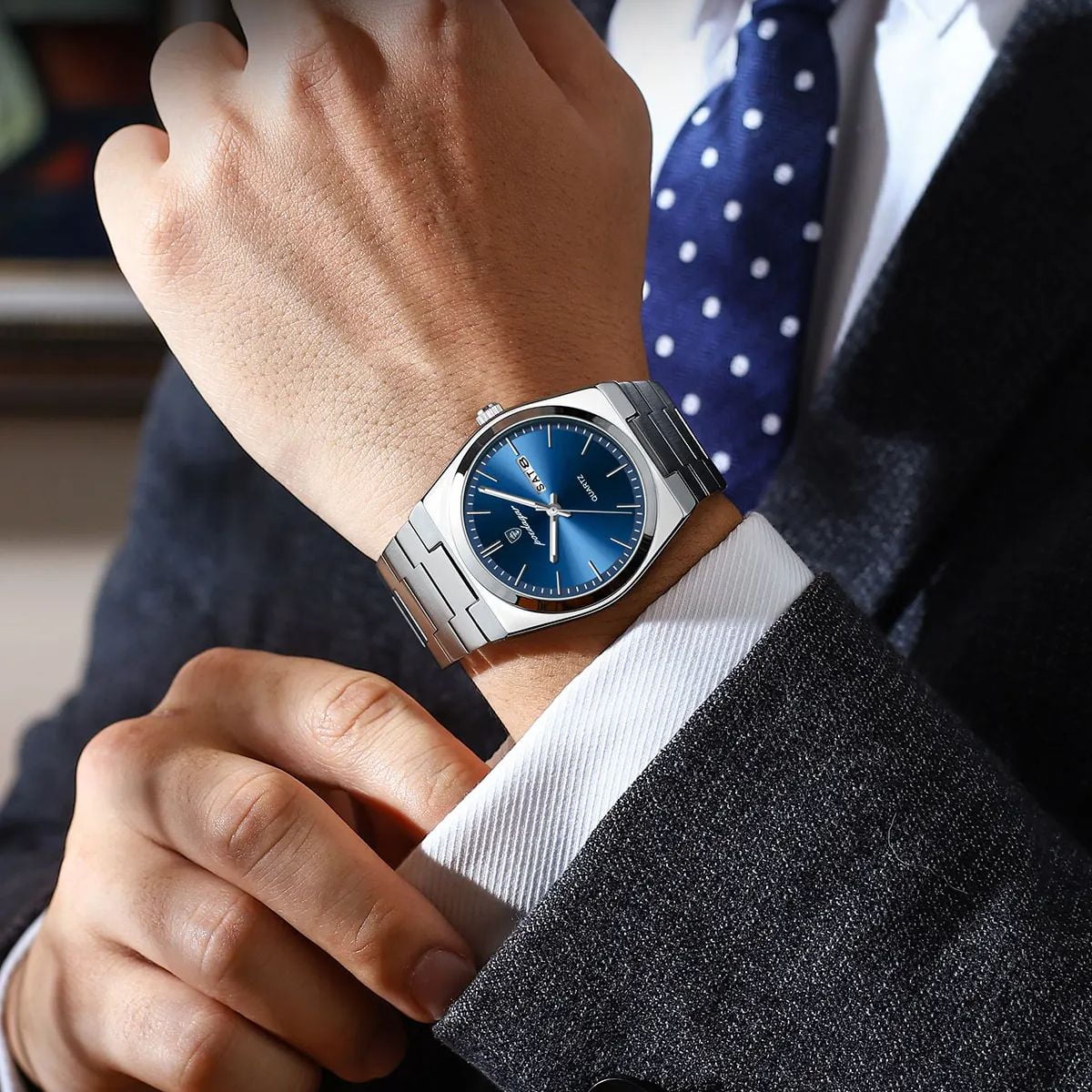 POEDAGAR Men Gold Quartz Stainless Steel Fashion Watch Analog Waterproof Luminous Date Wristwatch - Image 4